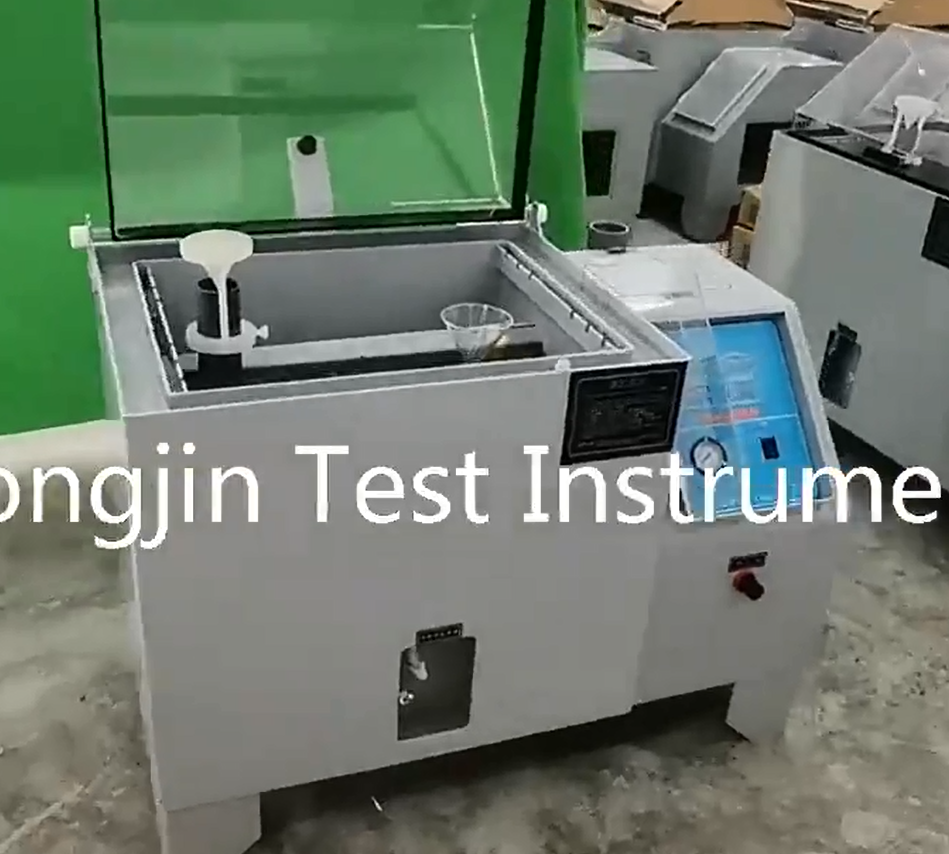 Salt spray test chamber