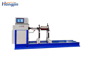 Universal joint dynamic balancing machine