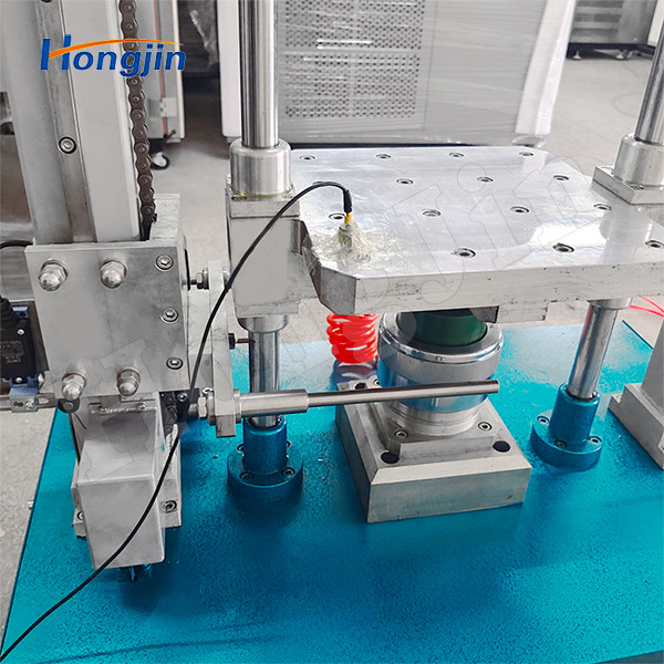 Pneumatic acceleration shock test machine